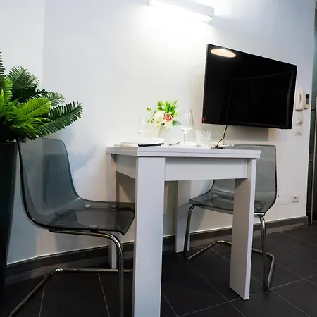 Don Lope Loft - Via Toledo * Napels
